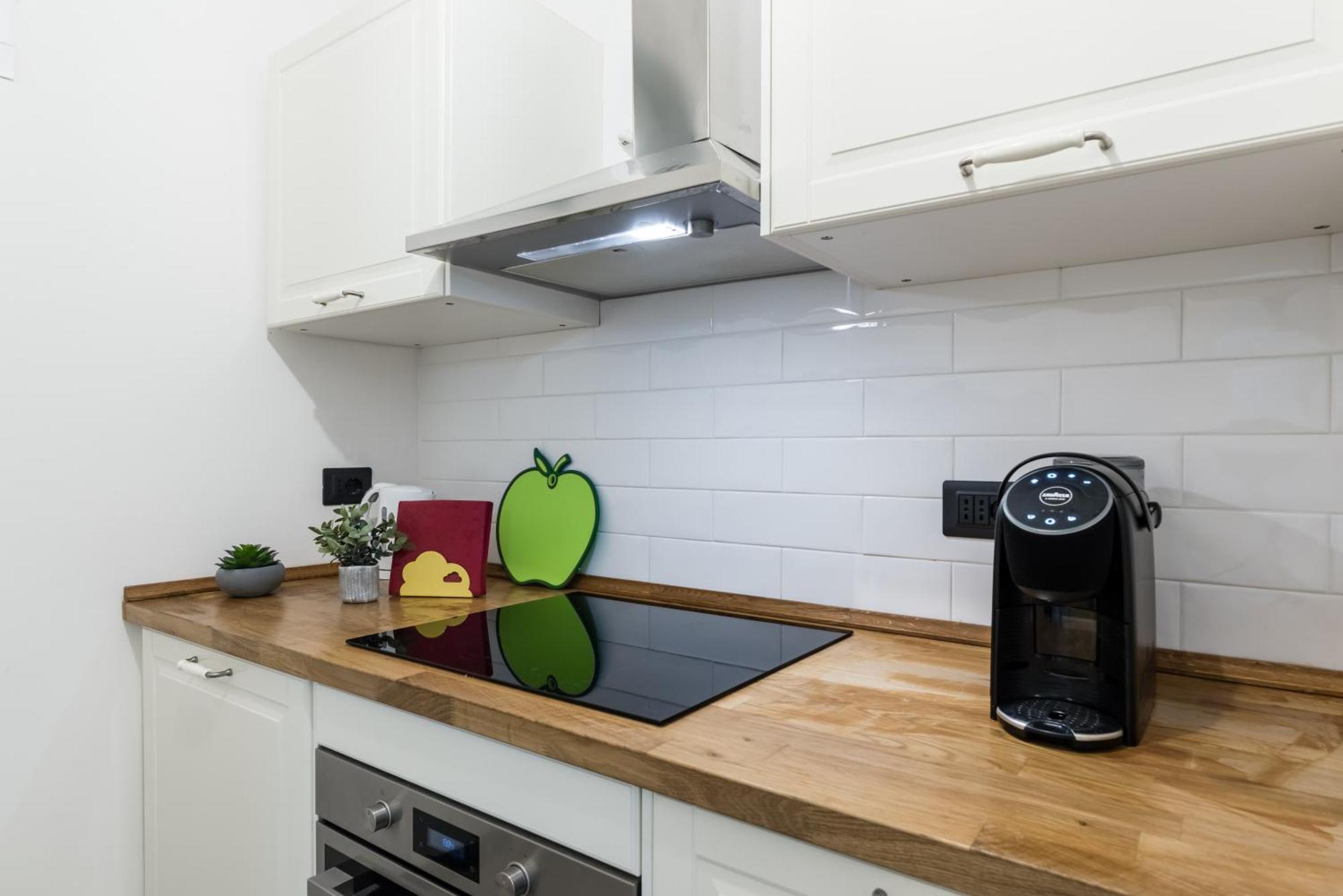 Acquario 5 Minuti, 1Br , Free A-C, Wifi & Netflix "City Center" By Tilo Genoa Exterior photo